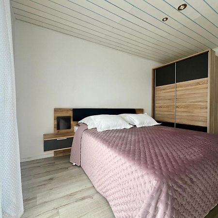 Apartments Rino Vodice Exterior photo