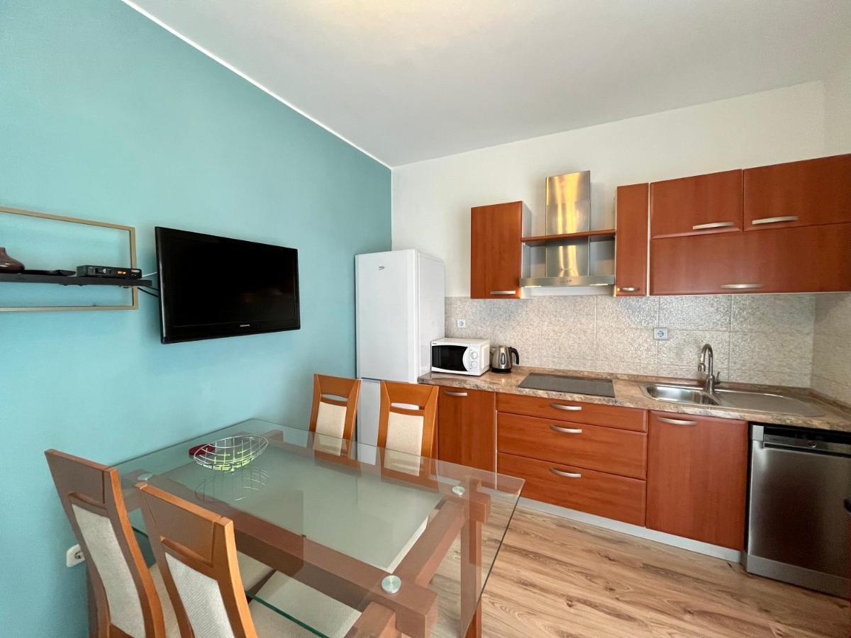 Apartments Rino Vodice Exterior photo