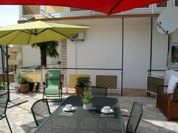 Apartments Rino Vodice Exterior photo